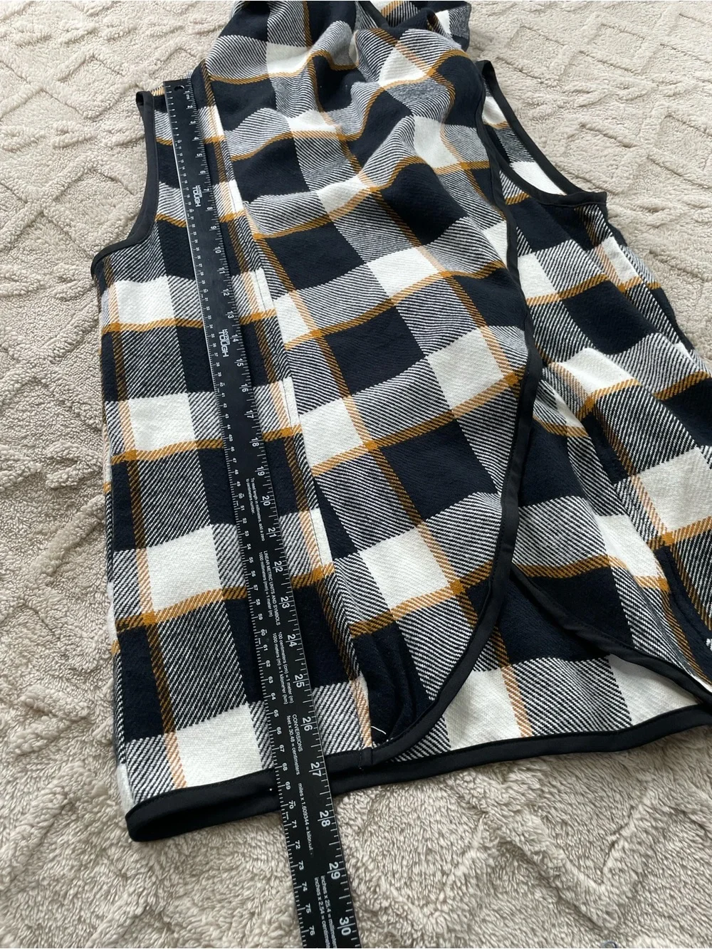 Cato‎ Black White & Gold Plaid Open Front Vest~ Sz medium~ Business Casual